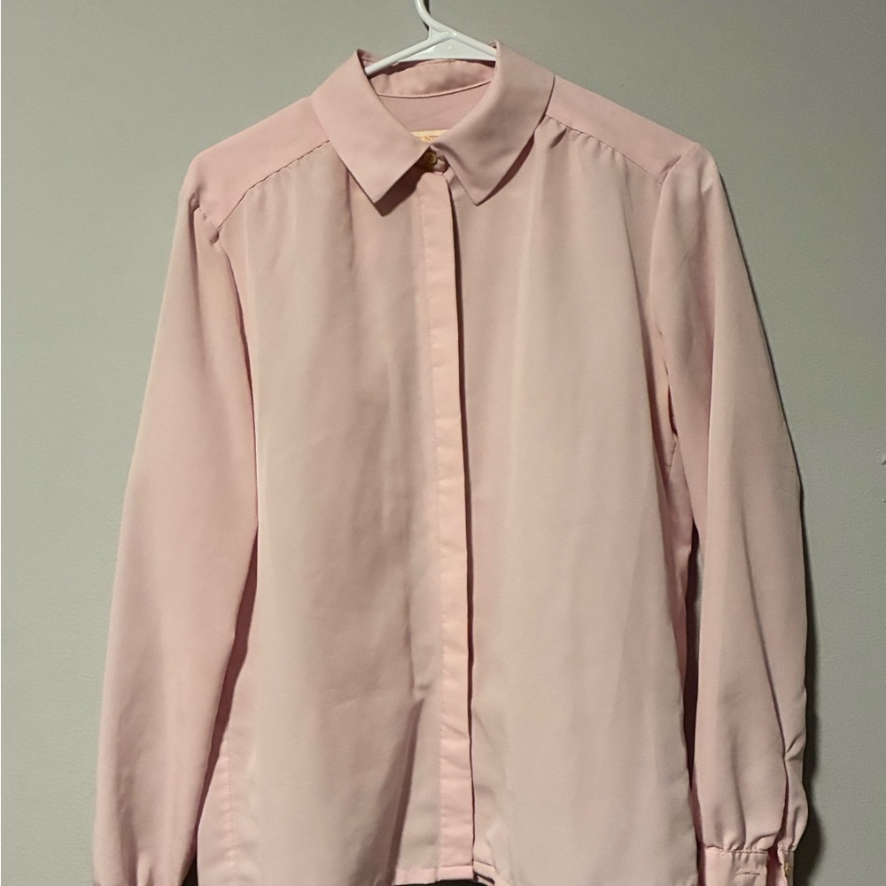 Women's Pink Button-Down Shirt - Classic Collared Blouse
